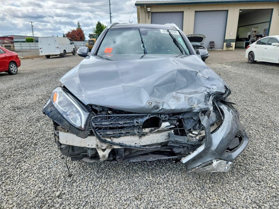 2018 MERCEDES-BENZ GLC 300 4MATIC 300 4MATIC 5