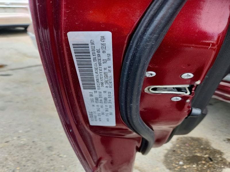 2019 RAM 1500 CLASSIC SLT 12