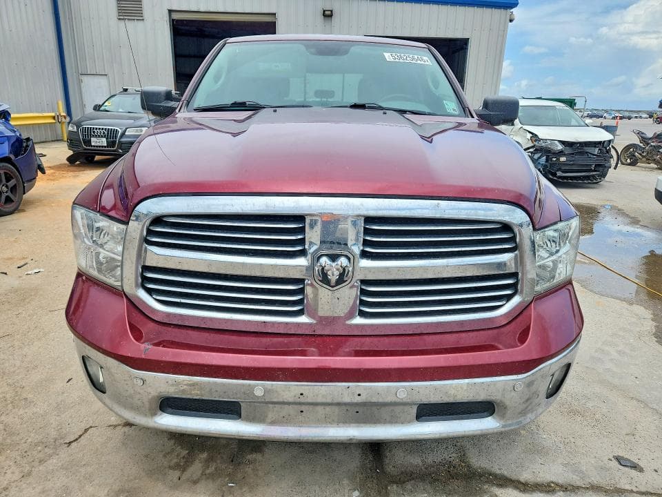 2019 RAM 1500 CLASSIC SLT 5