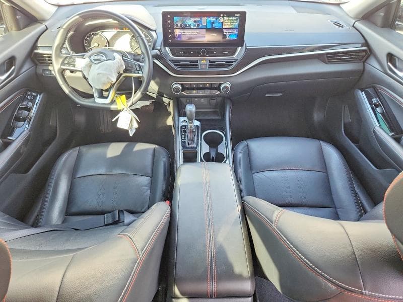 2023 NISSAN ALTIMA SR 8