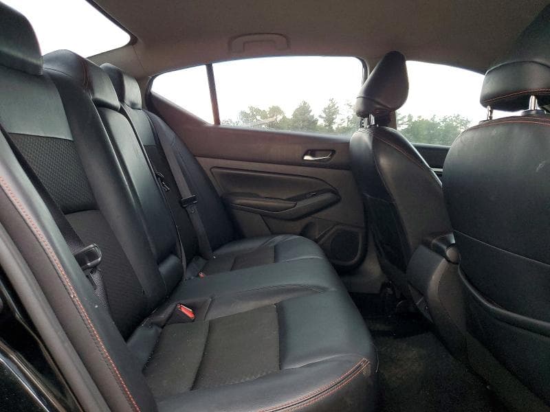 2023 NISSAN ALTIMA SR 10