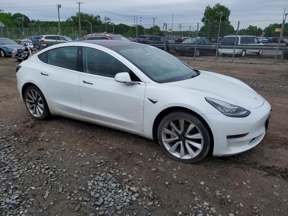 2020 TESLA MODEL 3 4