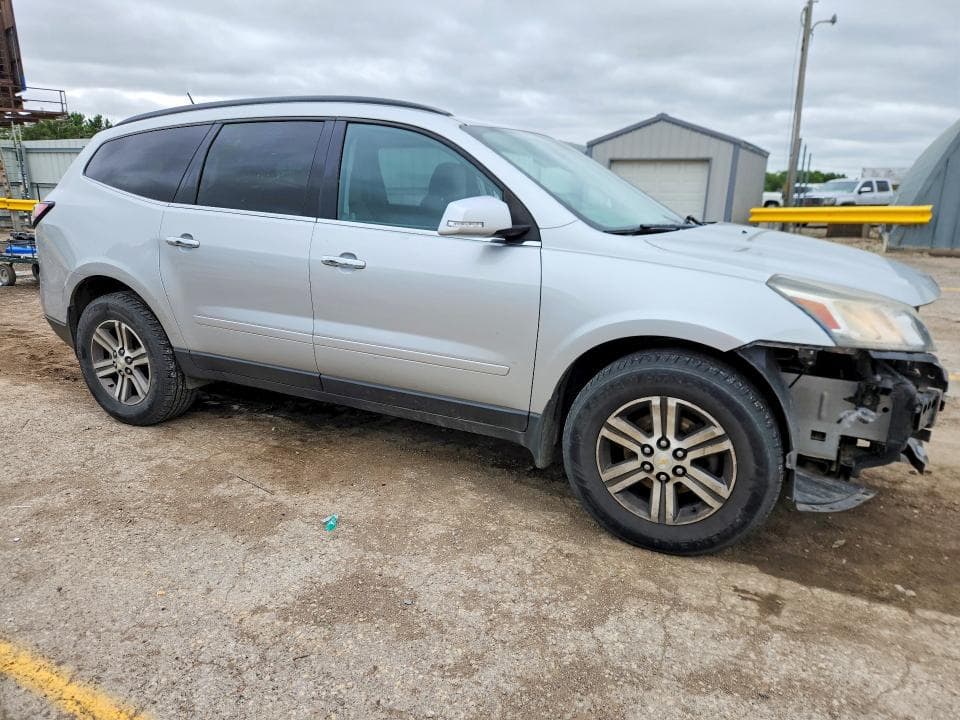 2016 CHEVROLET TRAVERSE LT 4