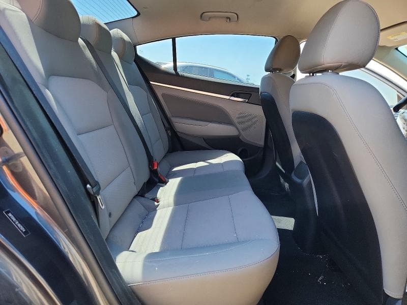 2020 HYUNDAI ELANTRA SEL 10