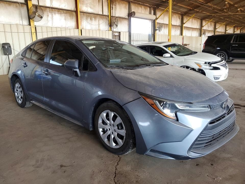 2023 TOYOTA COROLLA LE 4