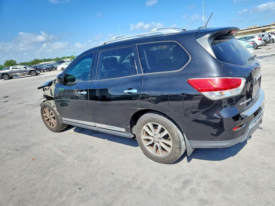 2016 NISSAN PATHFINDER SL 2