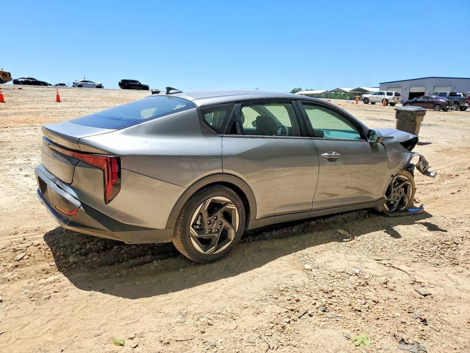 2025 KIA K4 EX 3