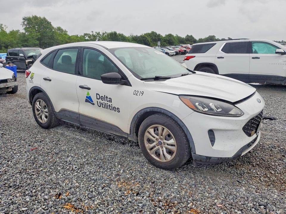 2021 FORD ESCAPE S 4