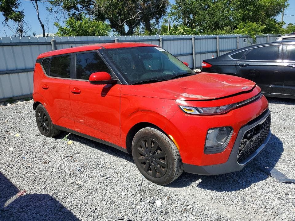 2022 KIA SOUL LX 4