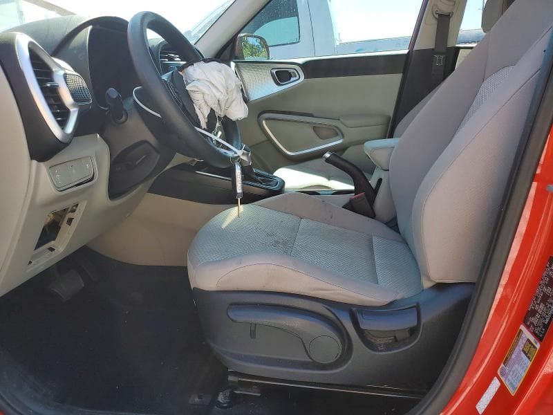 2022 KIA SOUL LX 7