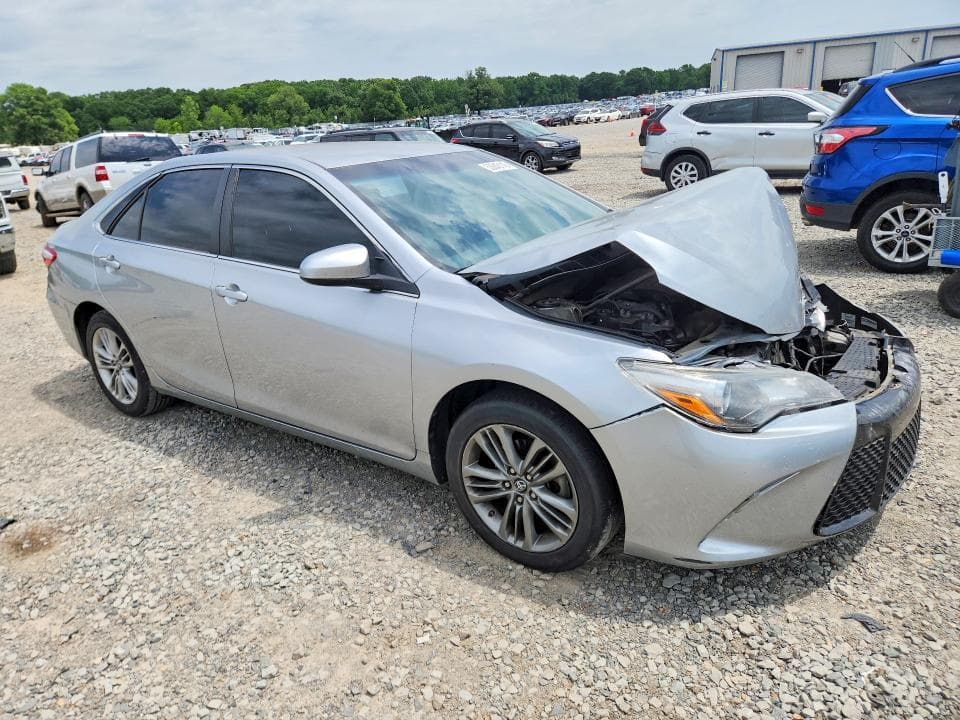 2017 TOYOTA CAMRY SE SE 4