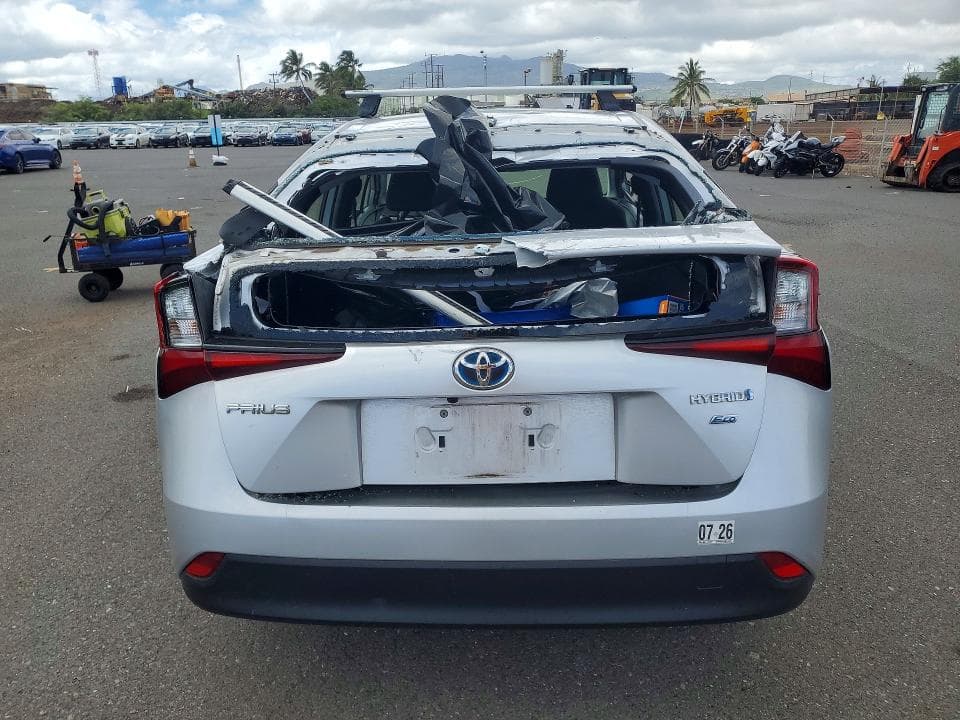 2021 TOYOTA PRIUS L ECO L ECO 6