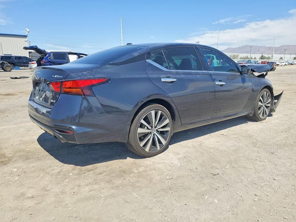 2021 NISSAN ALTIMA PLATINUM PLATINUM 3