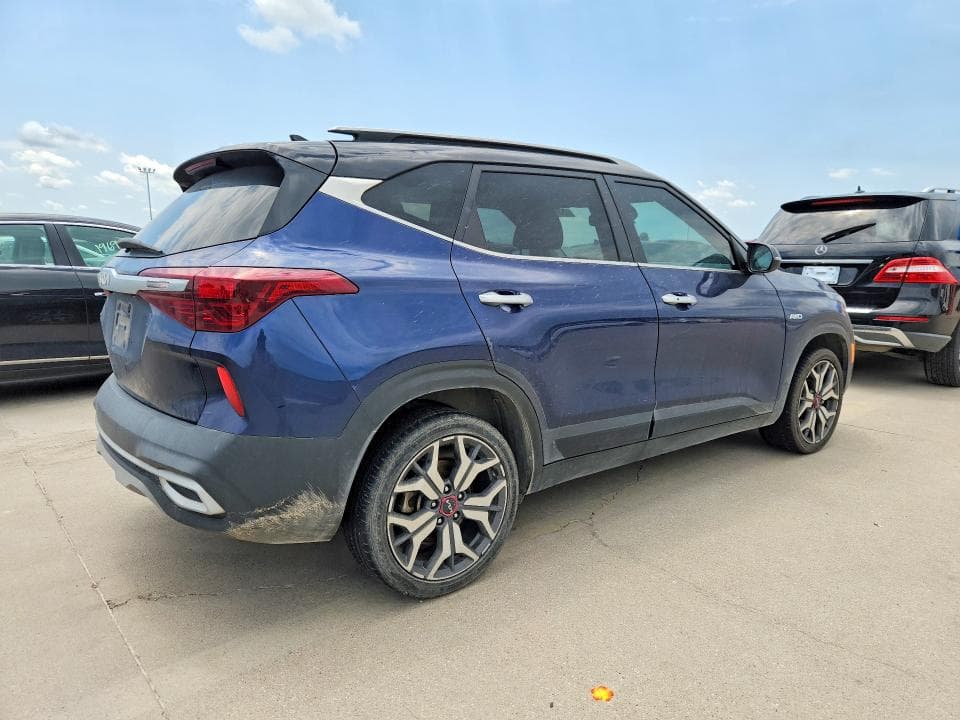 2022 KIA SELTOS SX 3