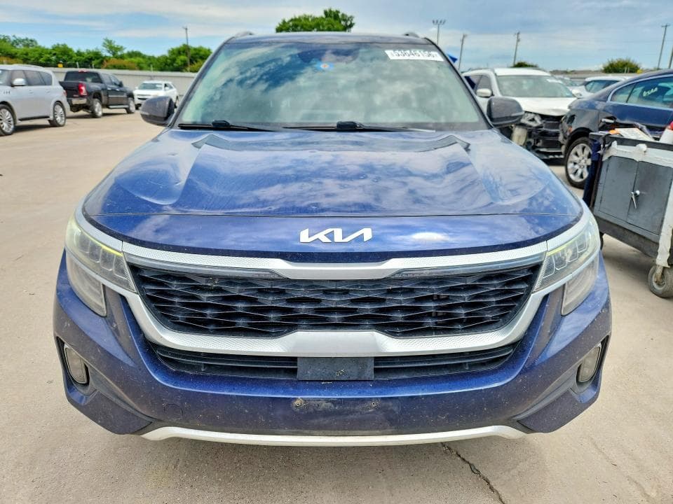 2022 KIA SELTOS SX 5