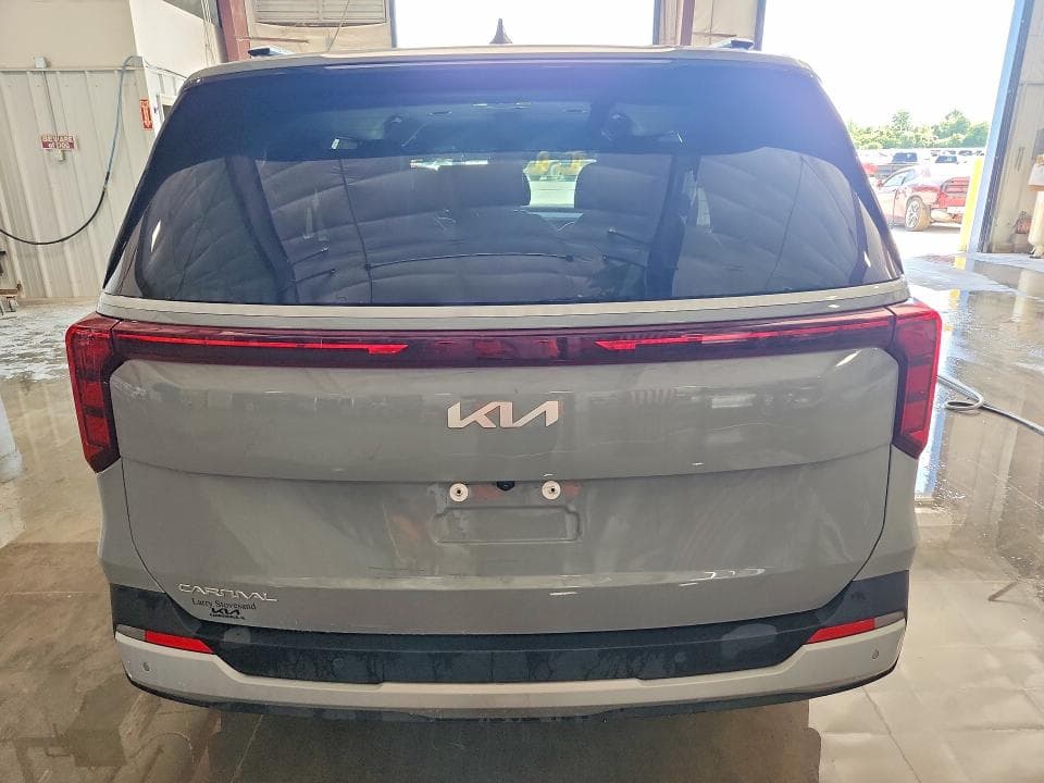 2026 KIA CARNIVAL EX EX 6