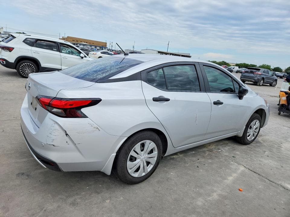 2020 NISSAN VERSA S 3