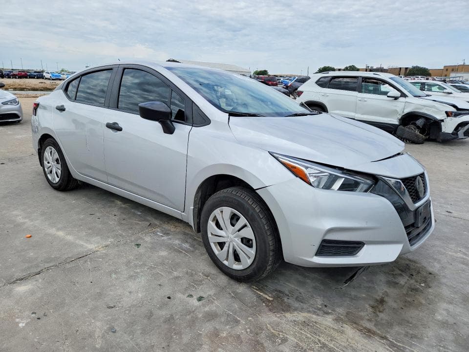 2020 NISSAN VERSA S 4