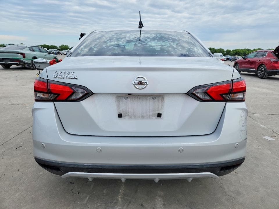 2020 NISSAN VERSA S 6
