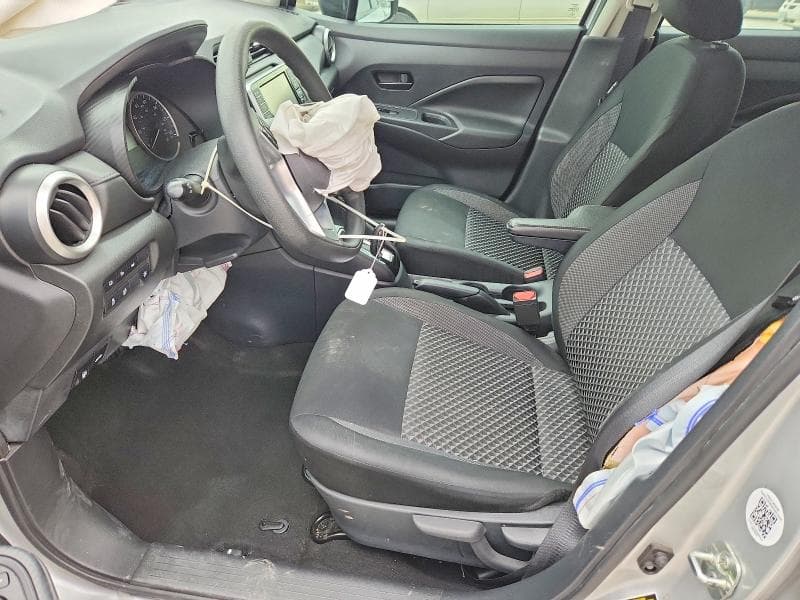2020 NISSAN VERSA S 7