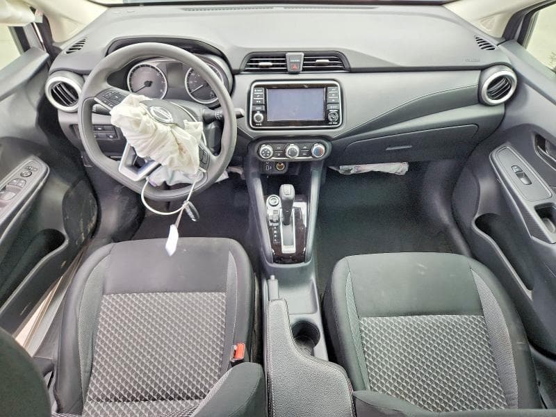 2020 NISSAN VERSA S 8