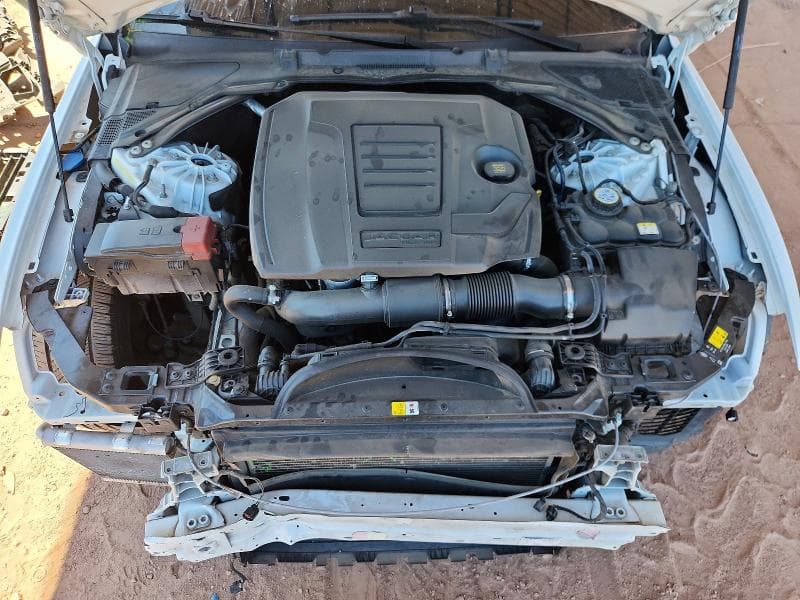 2020 JAGUAR XE S 11