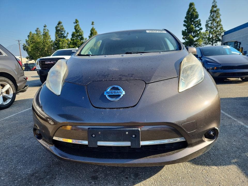 2017 NISSAN LEAF S S 5