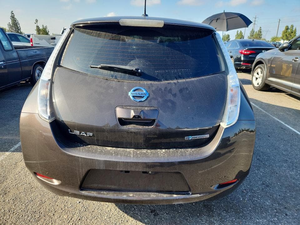 2017 NISSAN LEAF S S 6