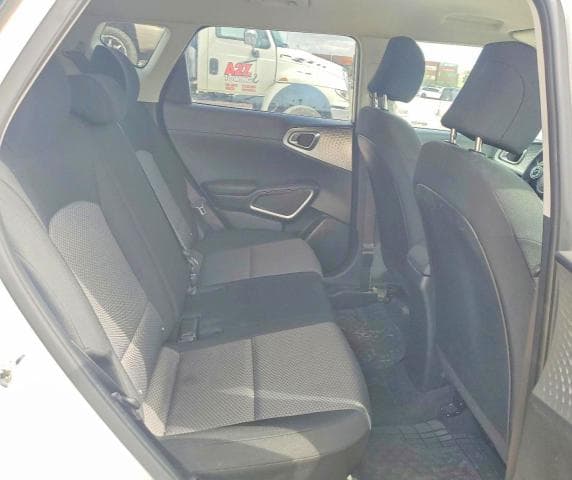 2021 KIA SOUL LX 10