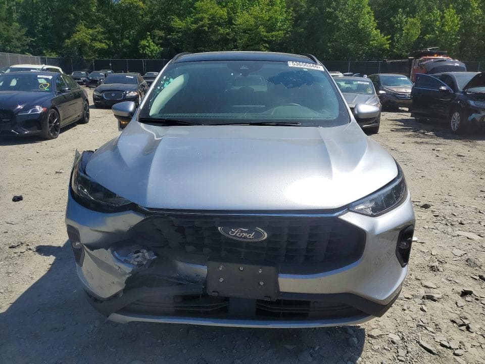 2023 FORD ESCAPE 5