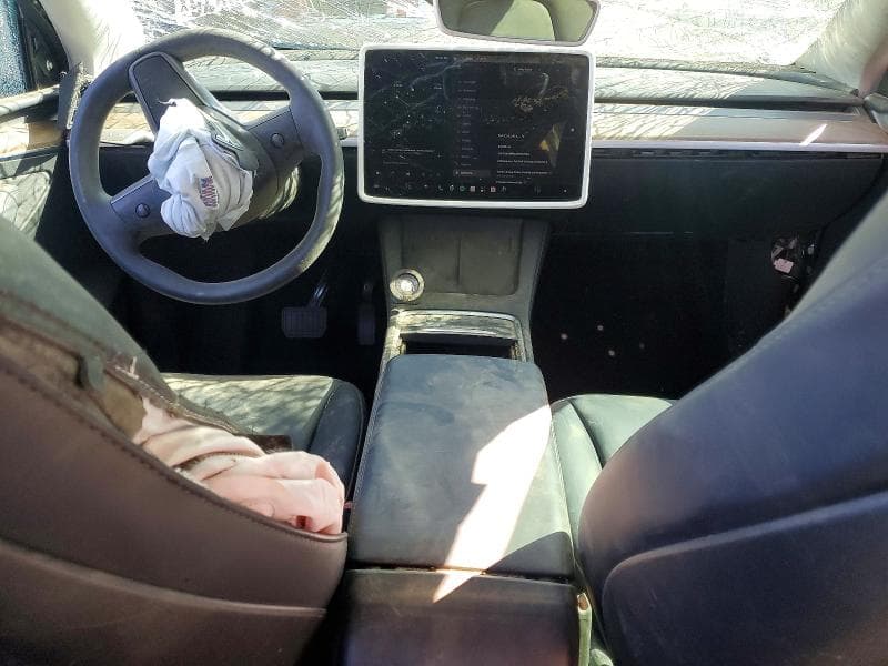 2024 TESLA MODEL Y 8