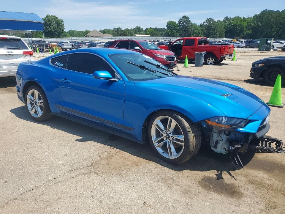 2019 FORD MUSTANG 4