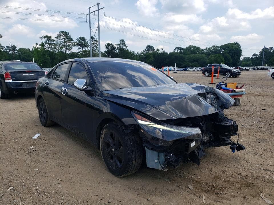 2022 HYUNDAI ELANTRA SEL 4