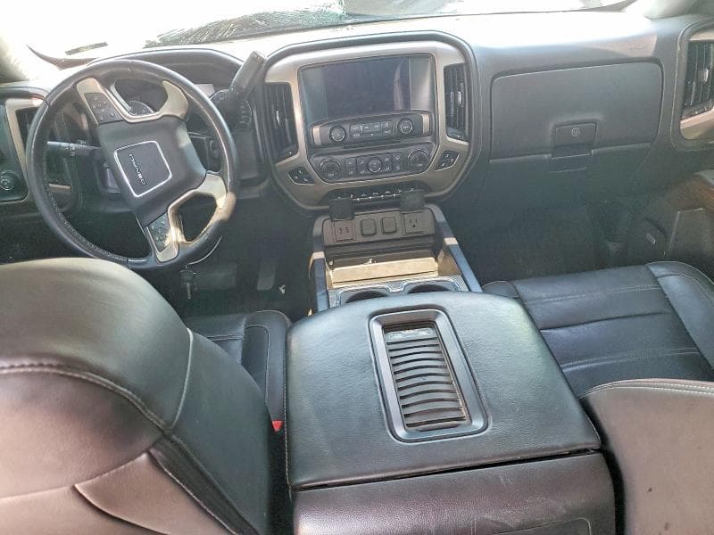 2018 GMC SIERRA K1500 DENALI 8