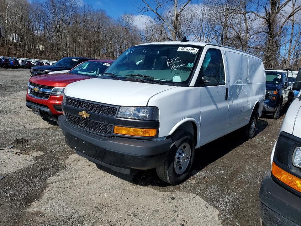 2024 CHEVROLET EXPRESS 4LT 2