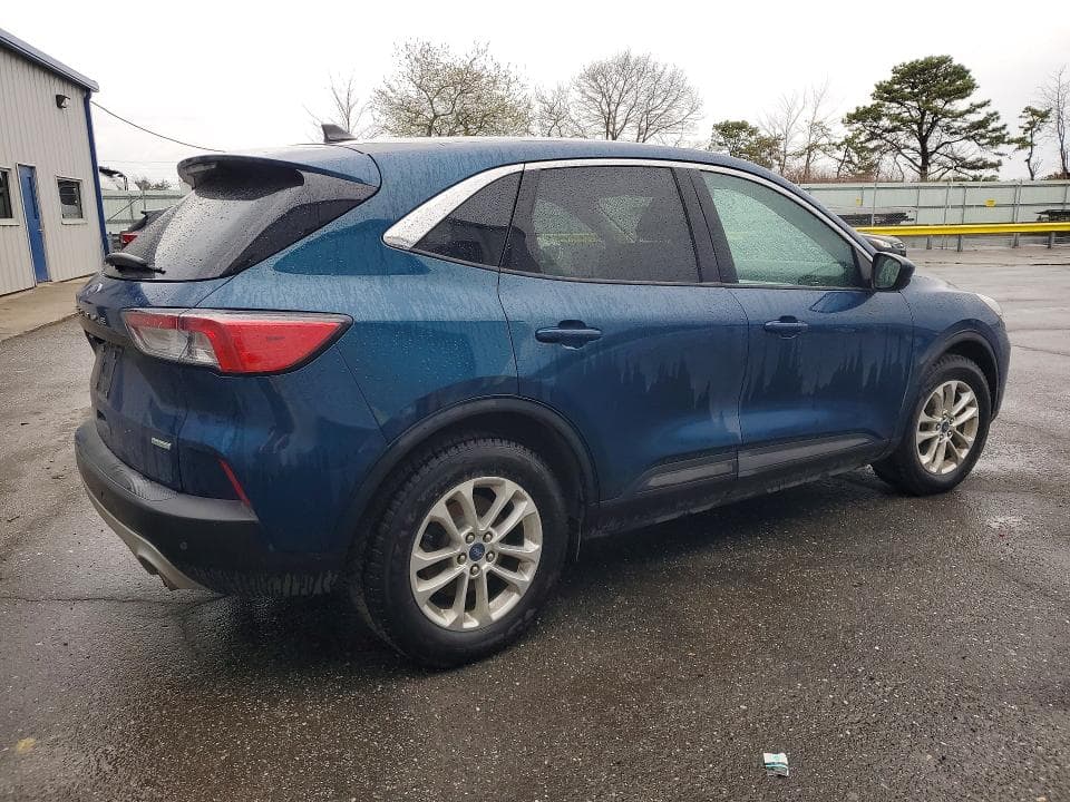2020 FORD ESCAPE SE SE 4