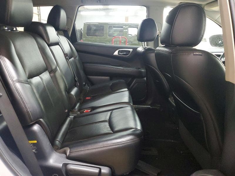 2017 NISSAN PATHFINDER PLATINUM PLATINUM 12