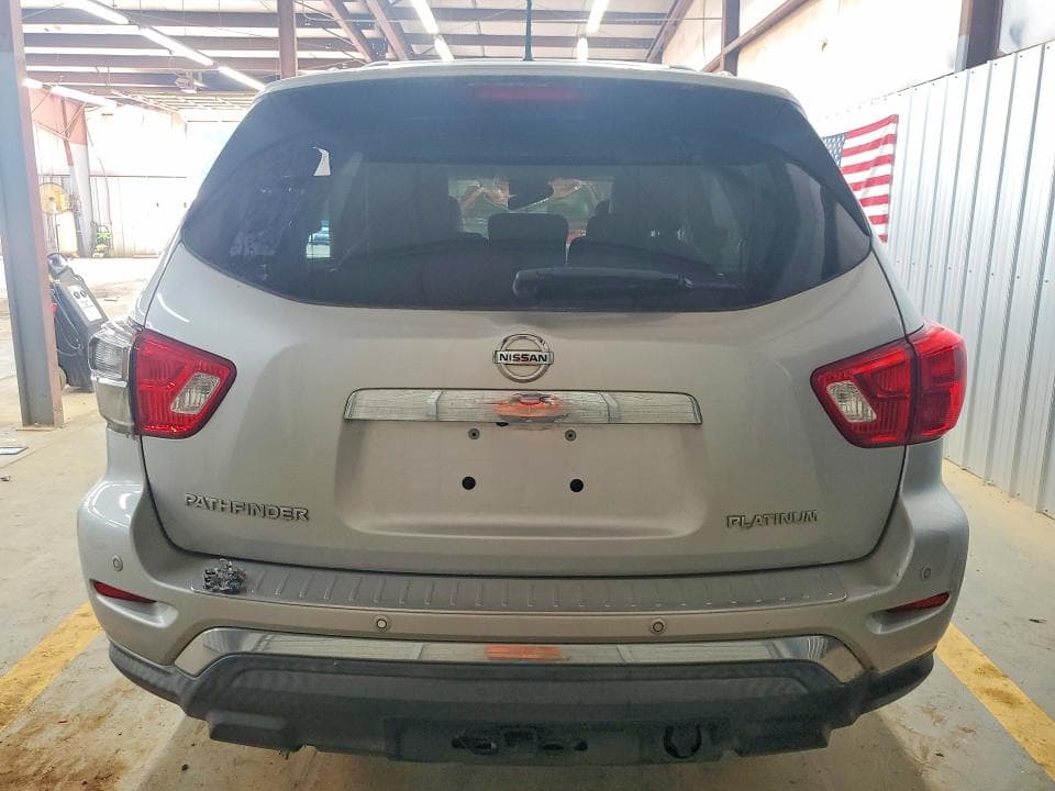 2017 NISSAN PATHFINDER PLATINUM PLATINUM 7