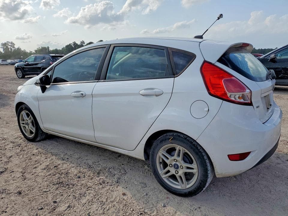2018 FORD FIESTA SE 2