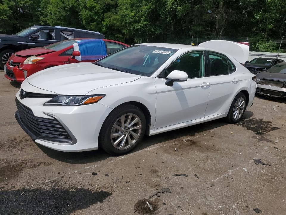 2024 TOYOTA CAMRY 1