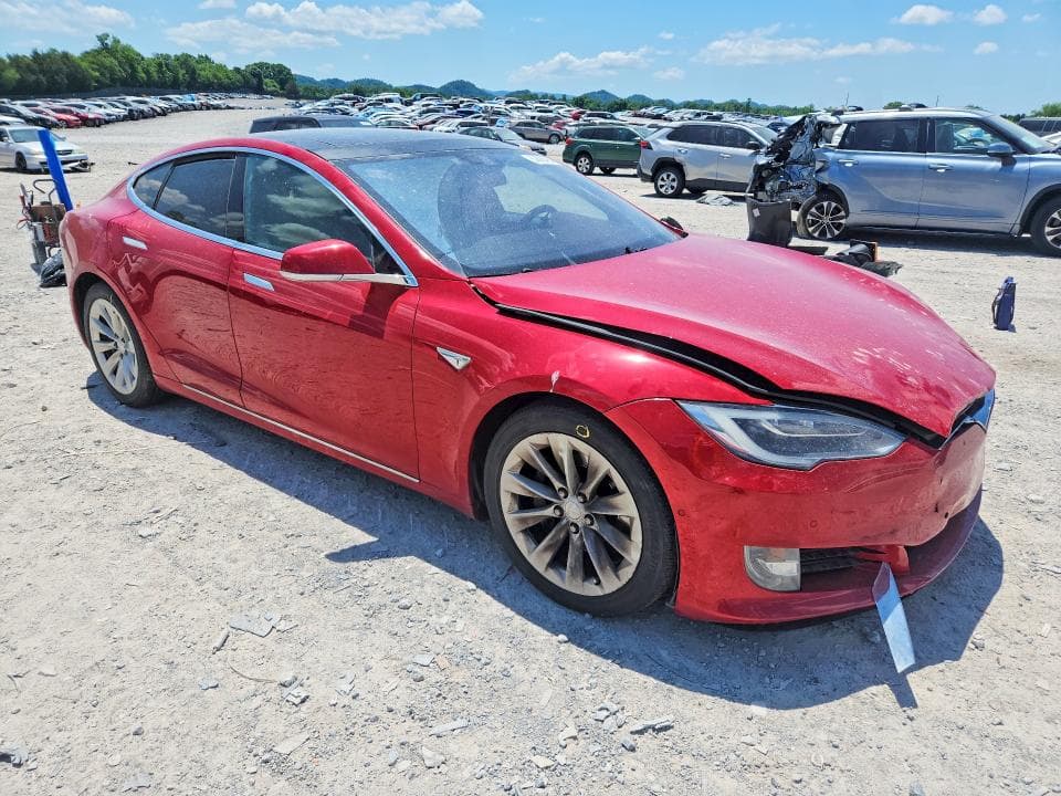 2016 TESLA MODEL S 4