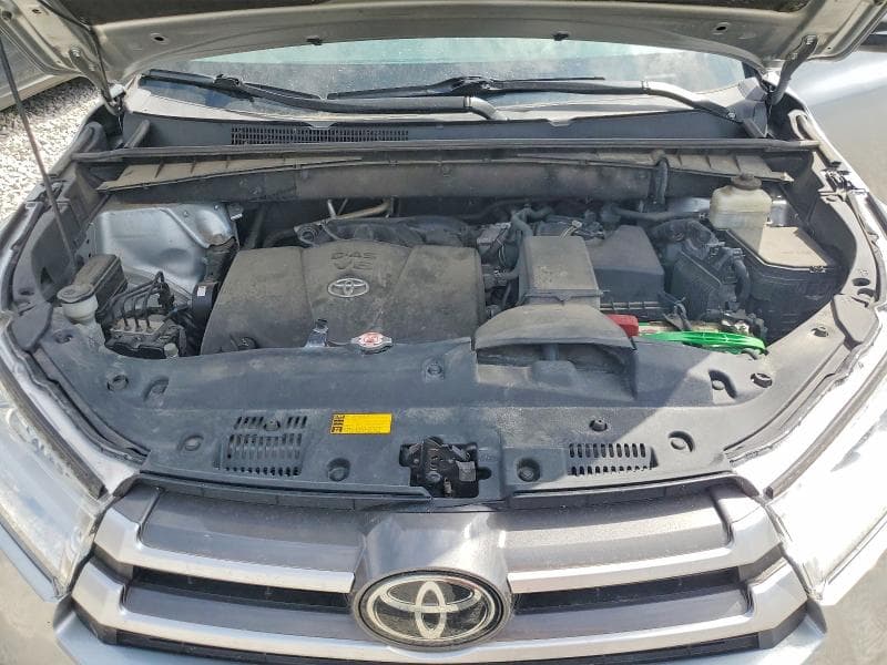 2018 TOYOTA HIGHLANDER LE PLUS 12