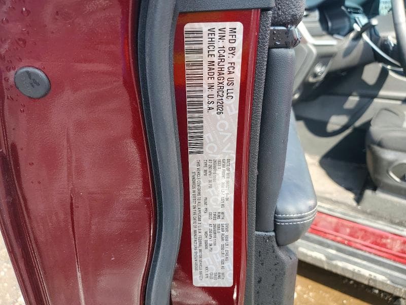 2024 JEEP GRAND CHEROKEE LAREDO 13