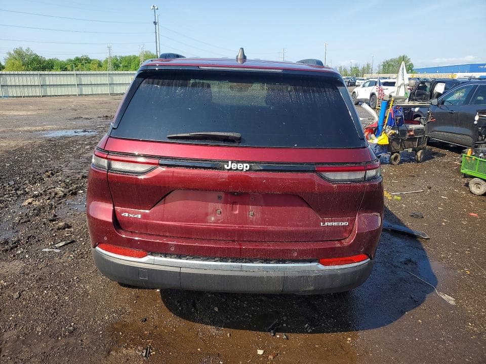 2024 JEEP GRAND CHEROKEE LAREDO 6