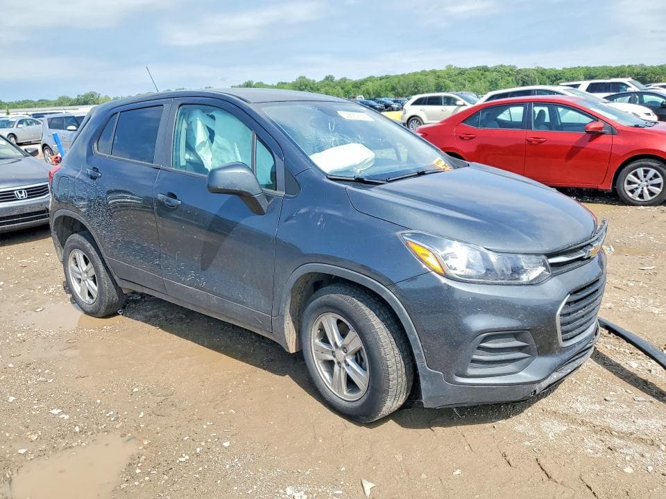 2020 CHEVROLET TRAX LS 4