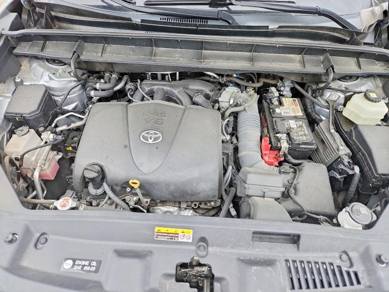 2020 TOYOTA HIGHLANDER LIMITED 12