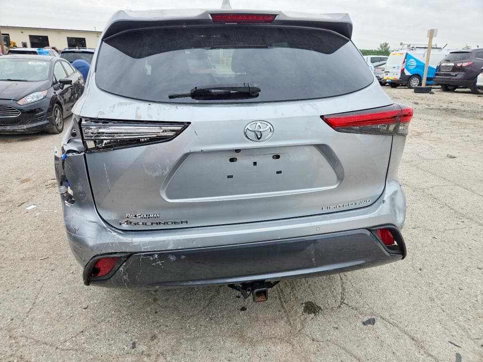 2020 TOYOTA HIGHLANDER LIMITED 6