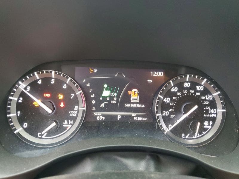 2020 TOYOTA HIGHLANDER LIMITED 9