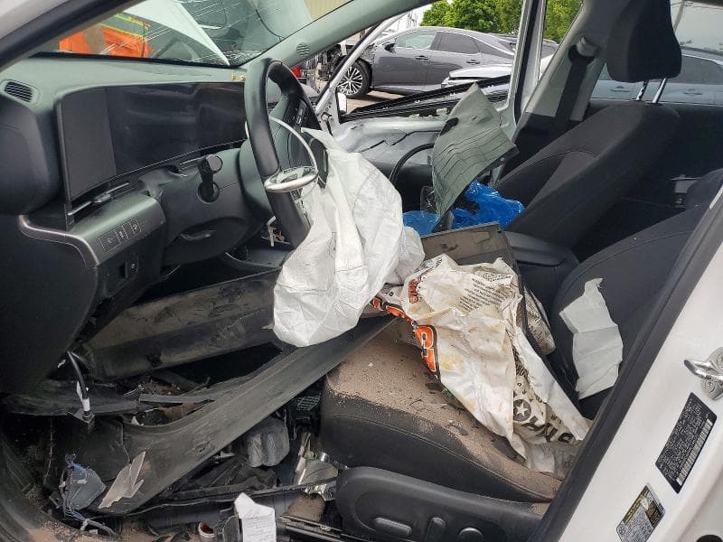 2024 HYUNDAI KONA SEL 7