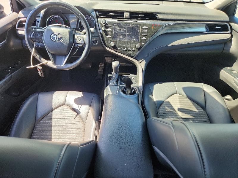 2019 TOYOTA CAMRY SE 8
